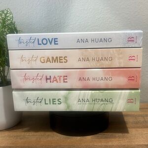 Ana Huang ~Twisted Series ~Paperback Set ~ Twisted Love, Games, Hate, & Lies